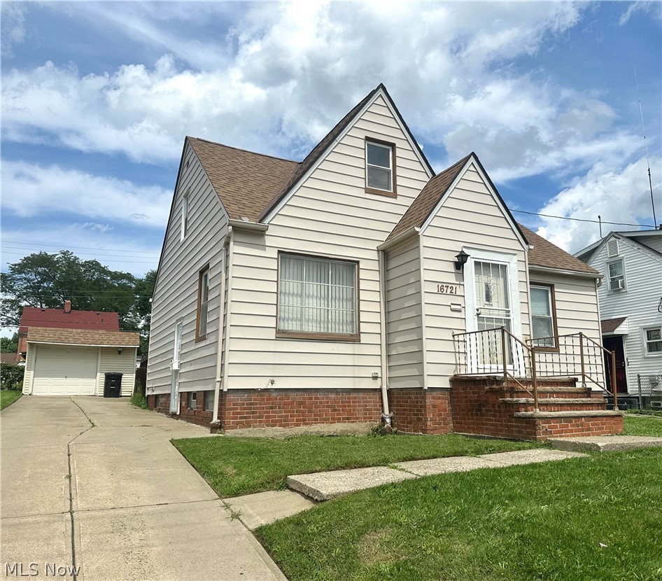 16721 Harvard Avenue Property Photo 3