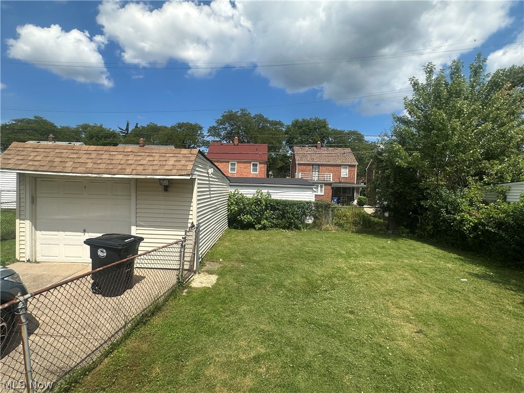 16721 Harvard Avenue Property Photo 9