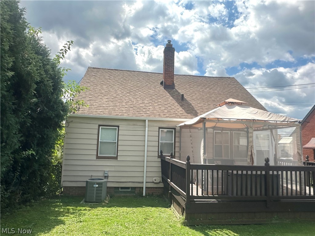 16721 Harvard Avenue Property Photo 11