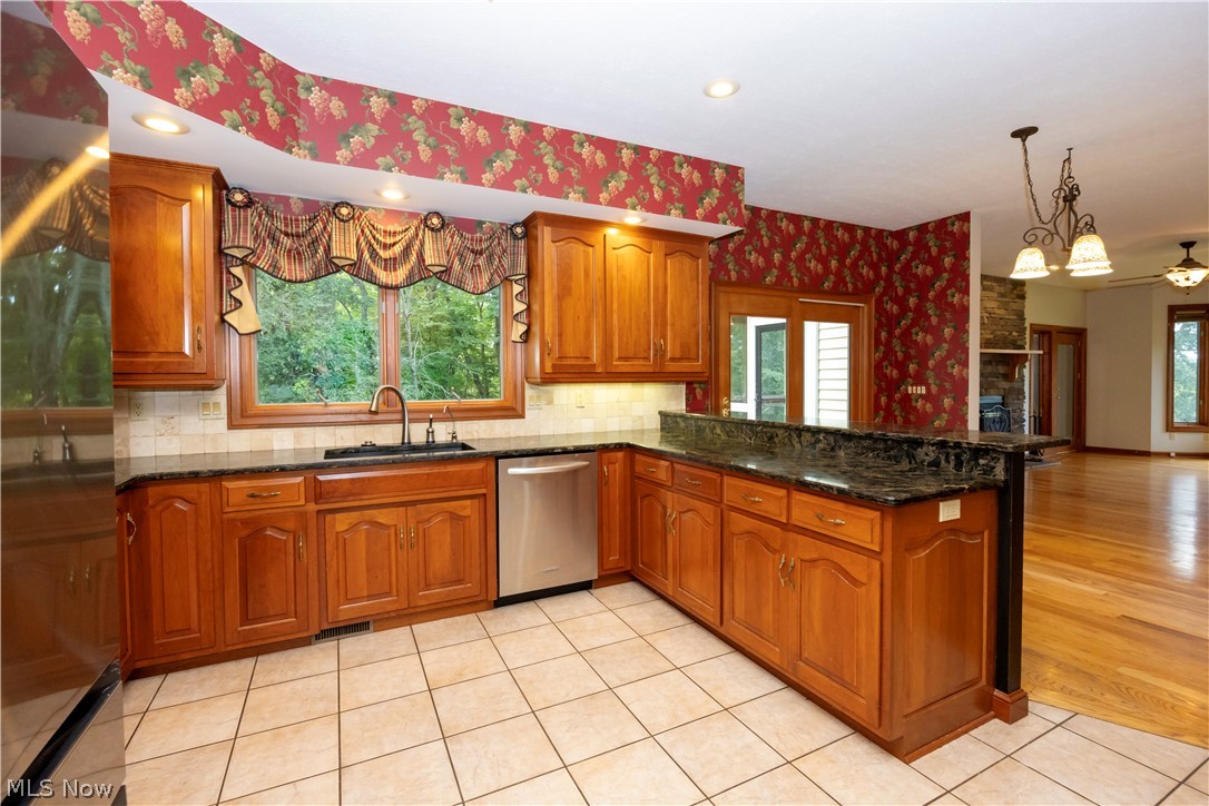1500 Riffel Road Property Photo 11