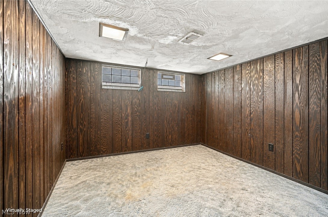 24231 Yosemite Drive Property Photo 28