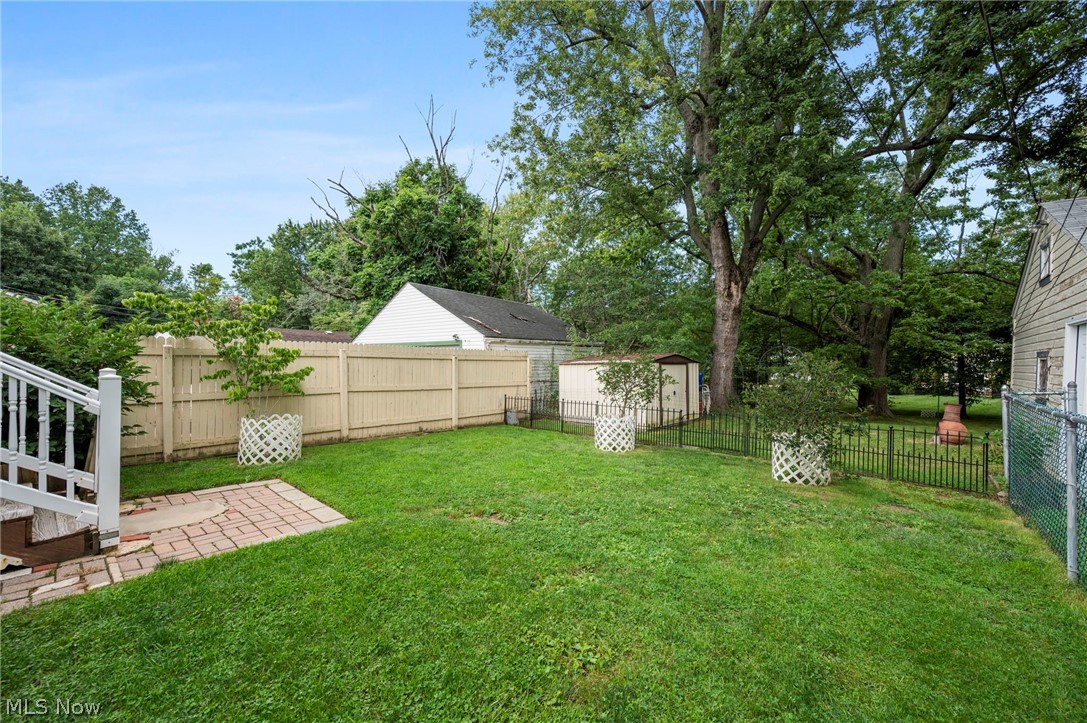 24231 Yosemite Drive Property Photo 31