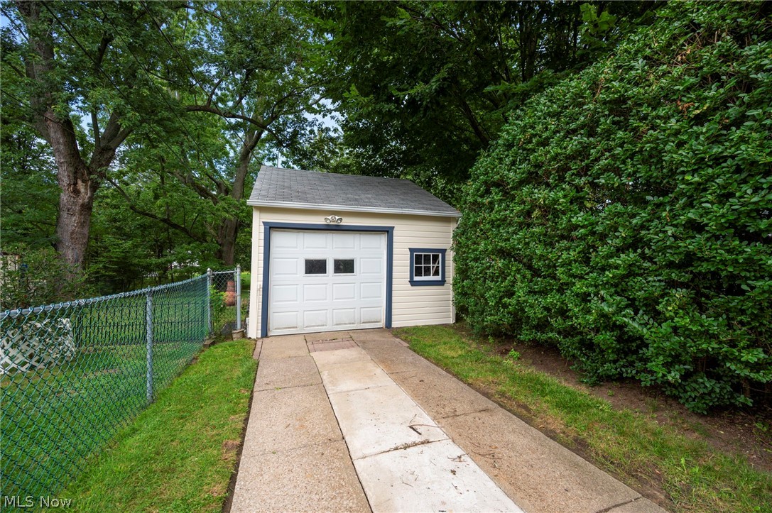 24231 Yosemite Drive Property Photo 37