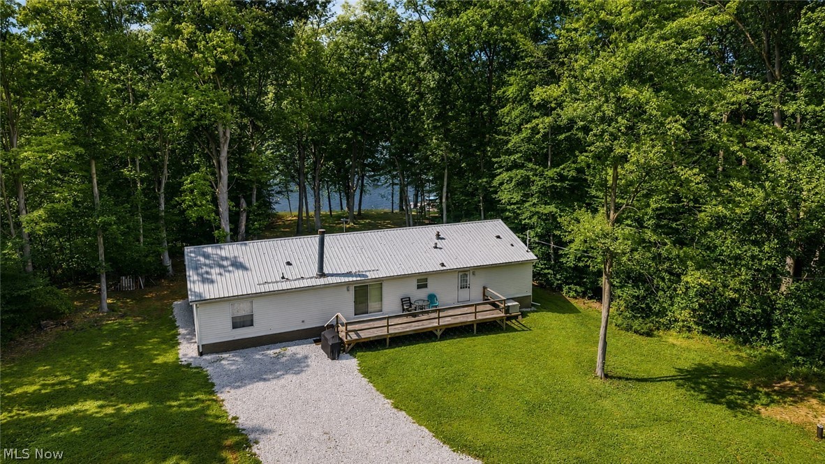 429 Hickory Grove Road Property Photo 1