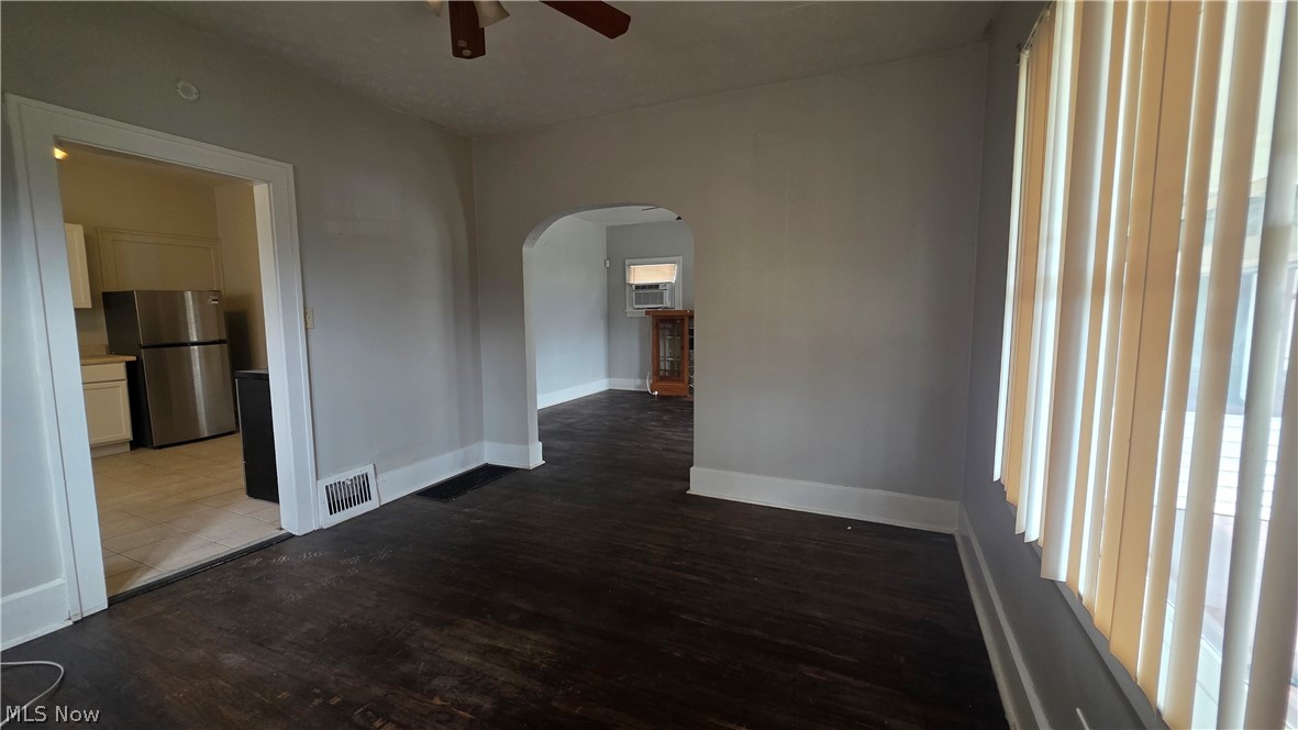 126 Manchester Avenue A Property Photo 9