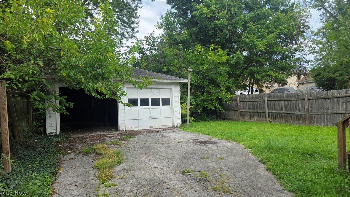 126 Manchester Avenue A Property Photo 21