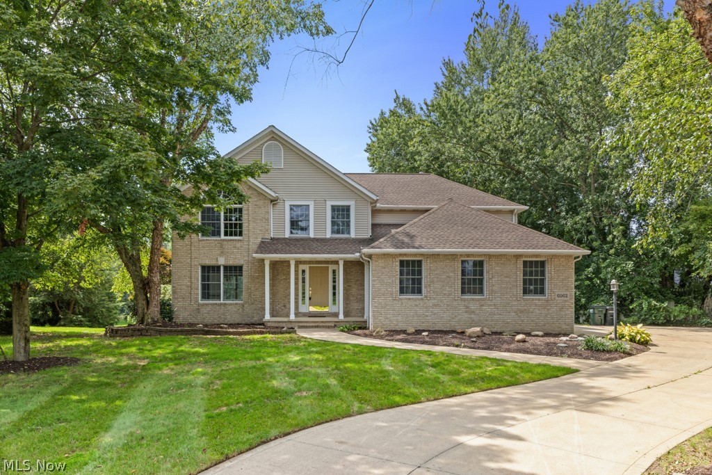 6962 Mapleridge Circle NW