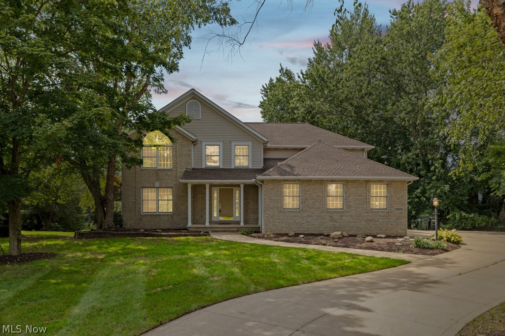 6962 Mapleridge Circle Nw Property Photo 2