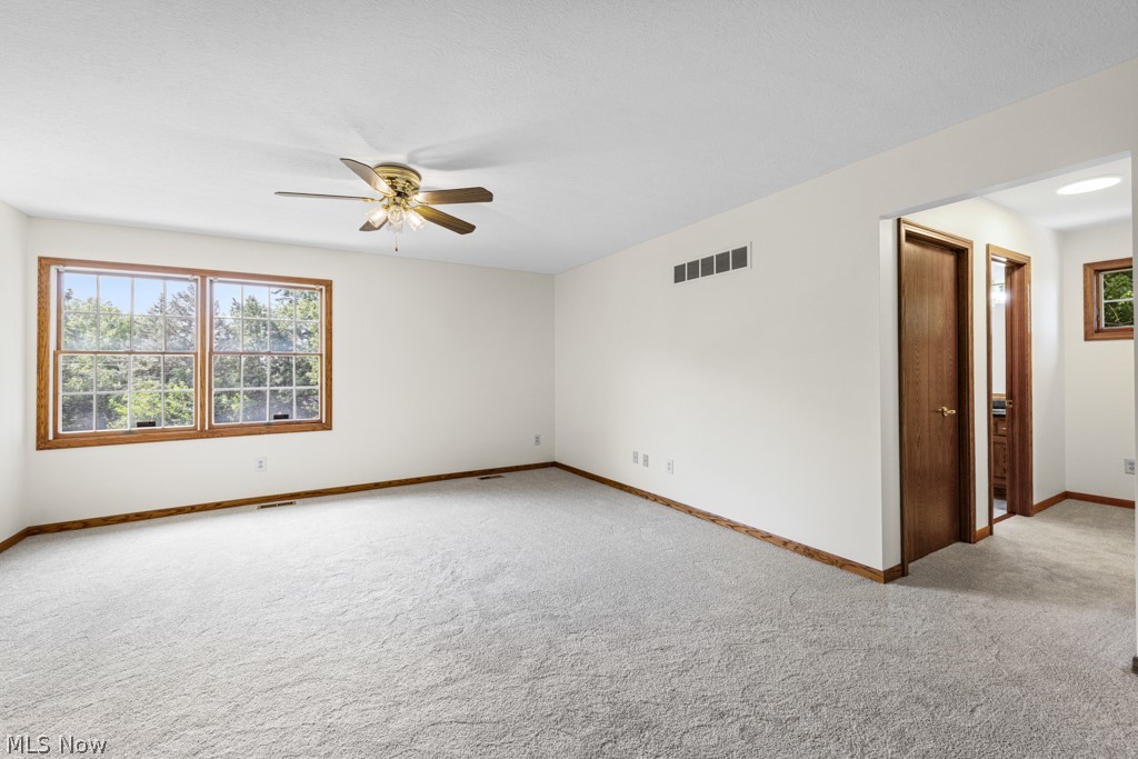 6962 Mapleridge Circle Nw Property Photo 28