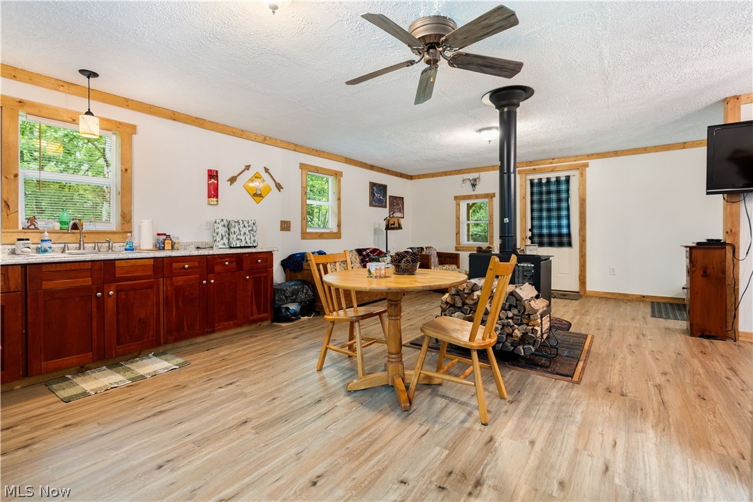 17881 Horseshoe Bend Road E Property Photo 14