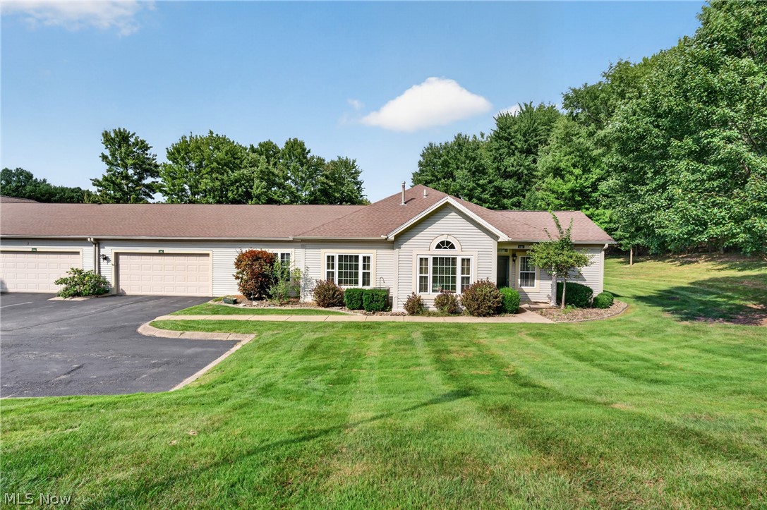 5645 Clingan Road 24 C Property Photo 2