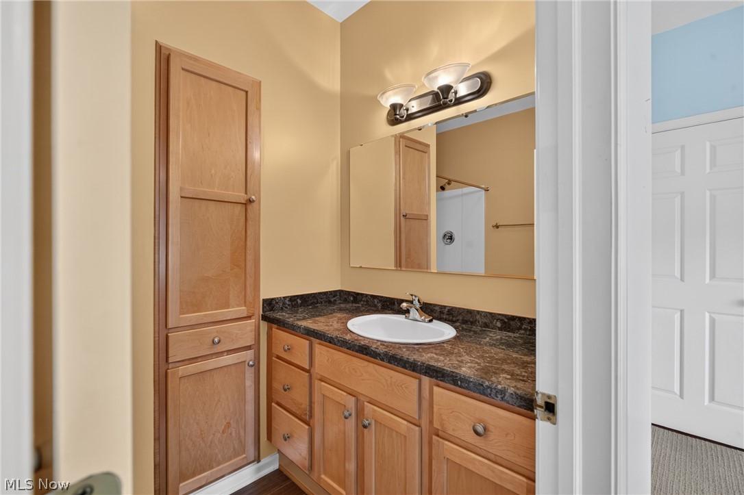5645 Clingan Road 24 C Property Photo 32
