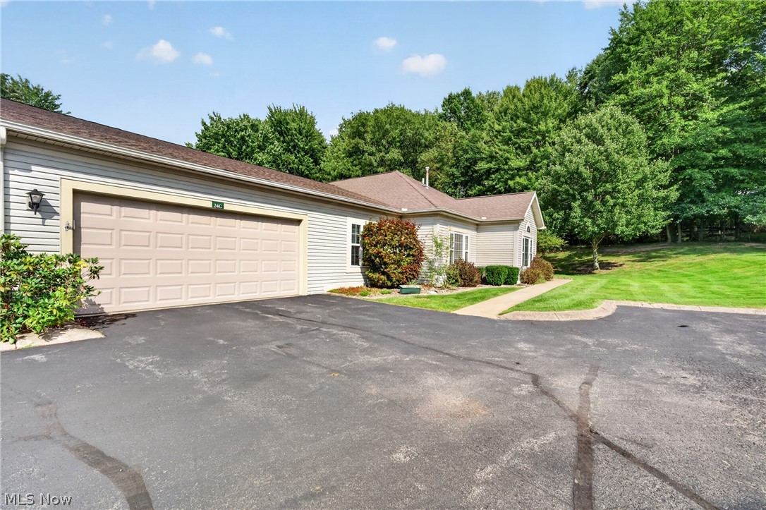 5645 Clingan Road 24 C Property Photo 37