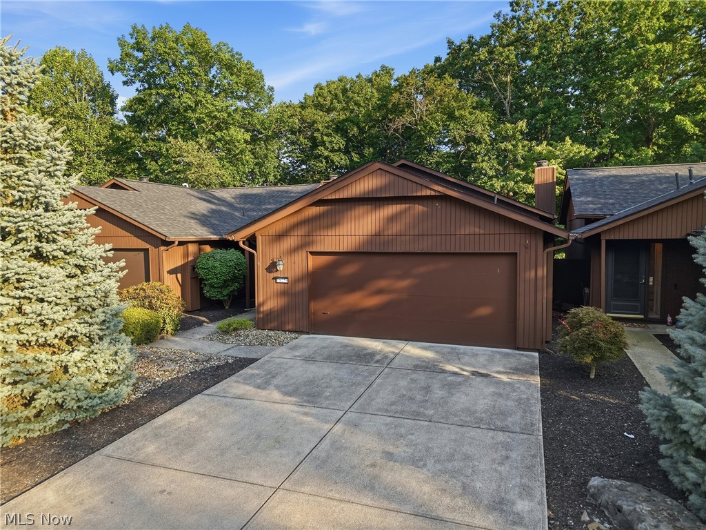 18259 Glencreek Lane