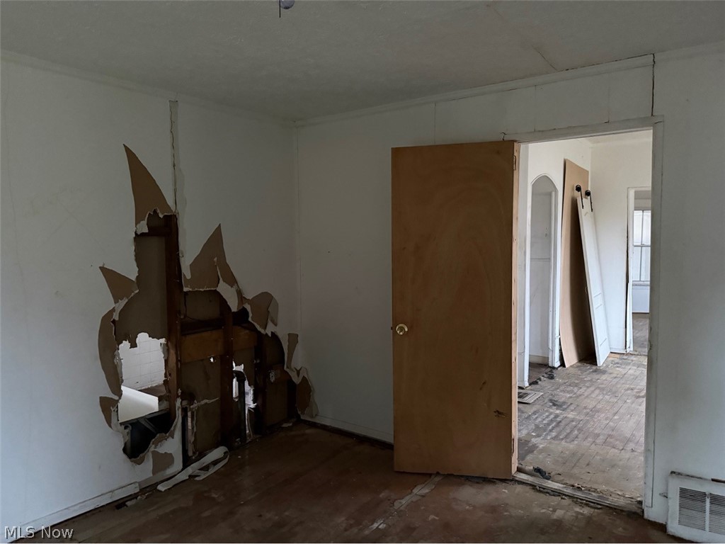 7611 Marble Avenue Property Photo 11