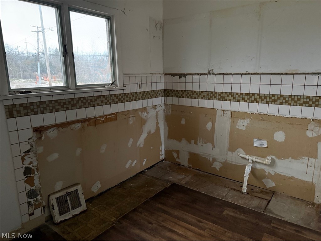 7611 Marble Avenue Property Photo 12