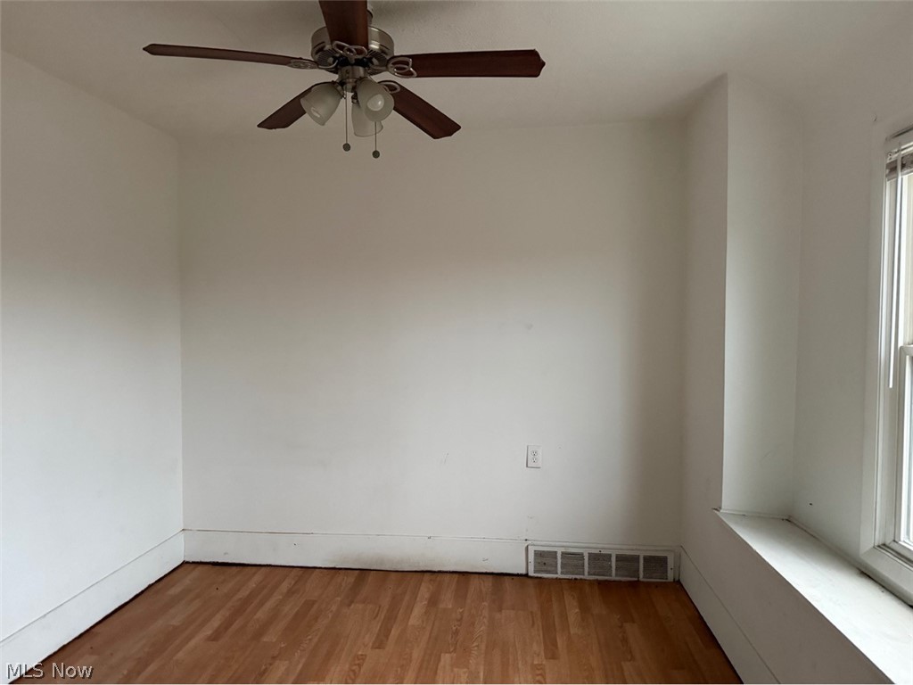 7611 Marble Avenue Property Photo 18