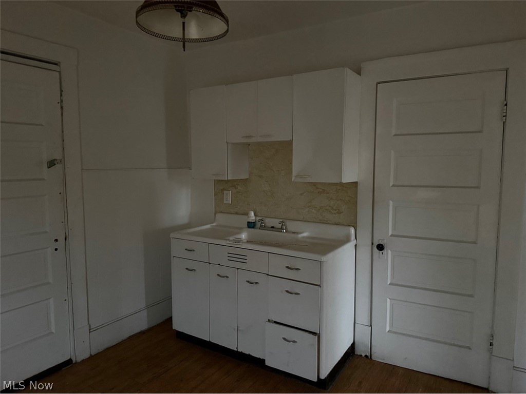 7611 Marble Avenue Property Photo 23