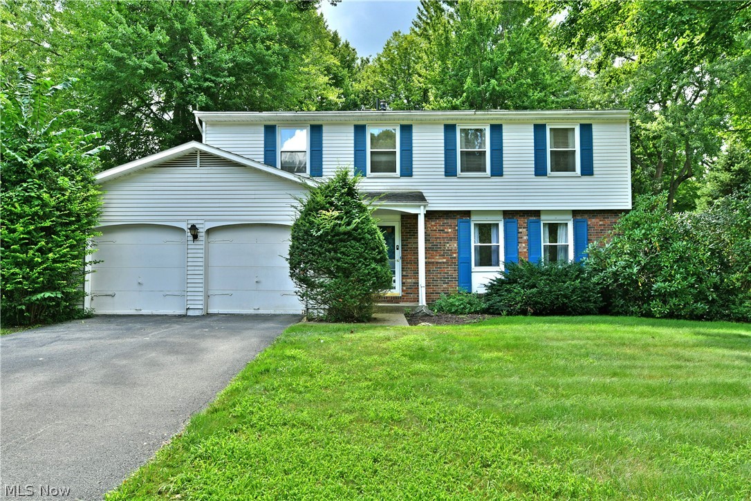 7706 Raglan Drive Ne Property Photo 1