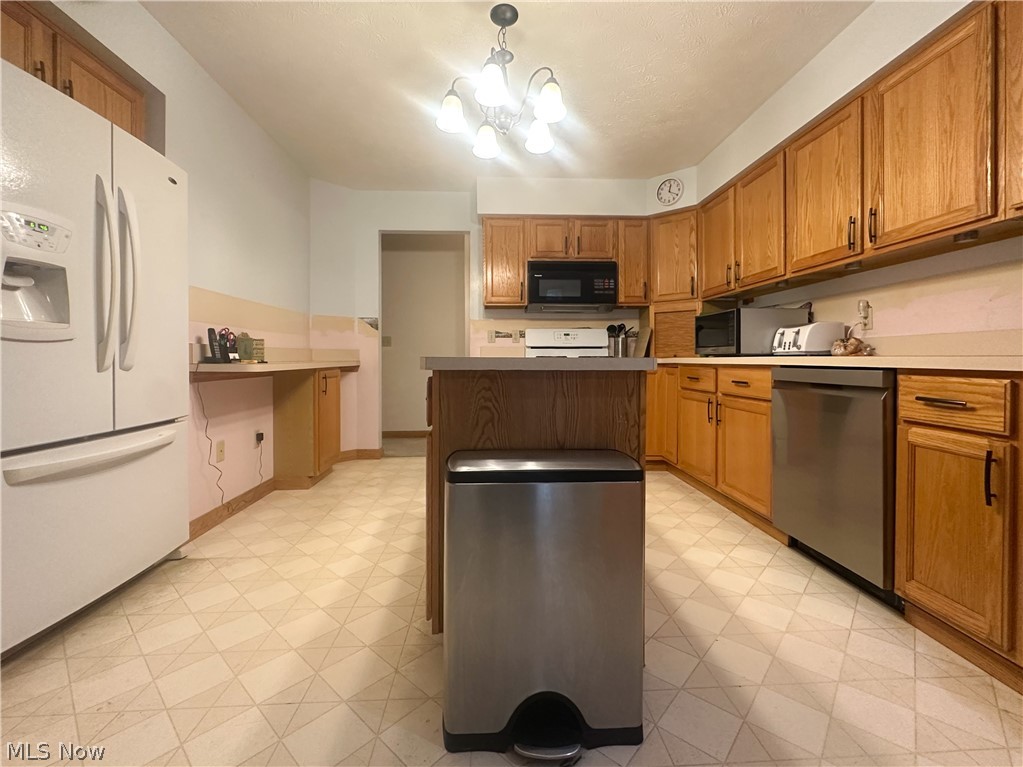 11 Mohawk Drive Property Photo 13