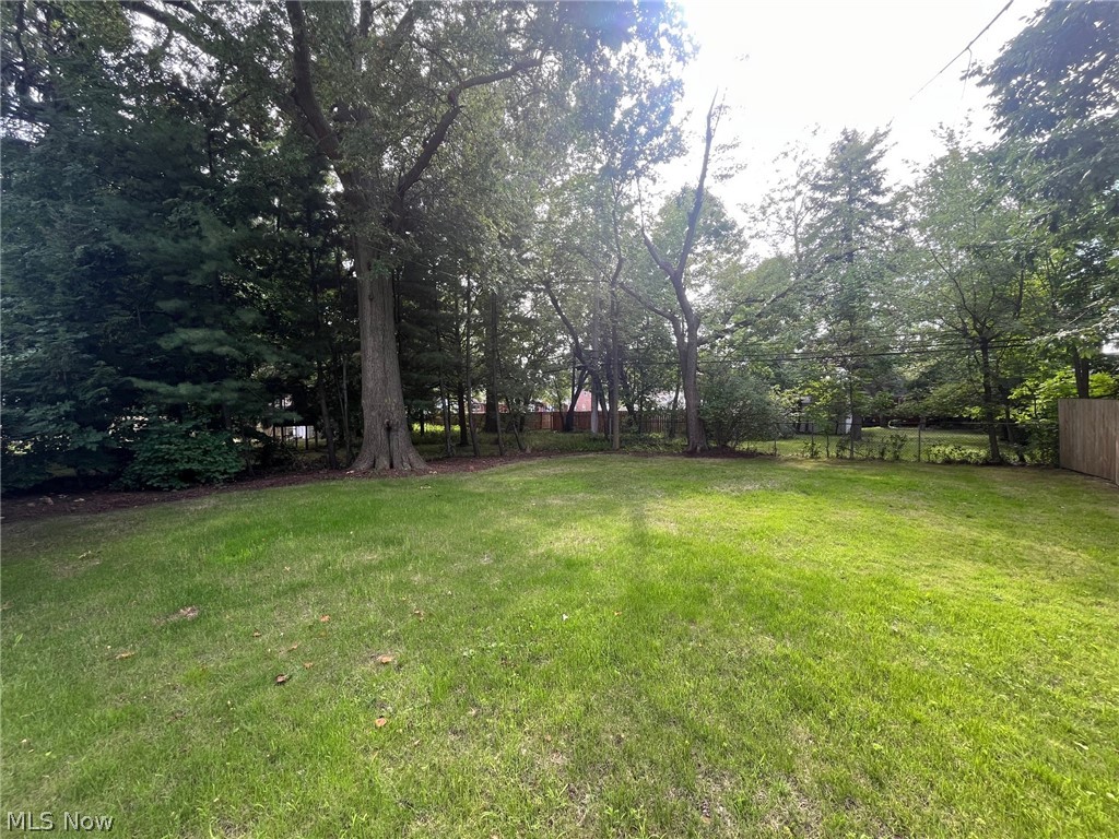 1720 Beaconwood Property Photo 28