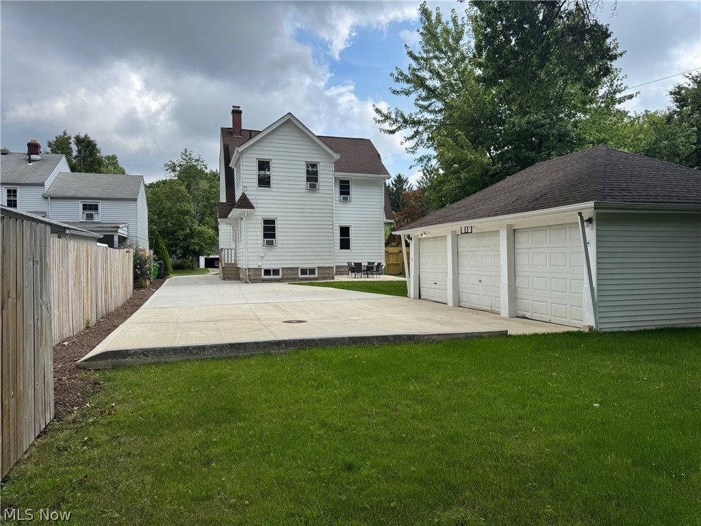 1720 Beaconwood Property Photo 29