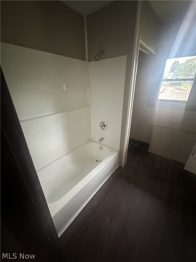 1043 S Webb Avenue Property Photo 19