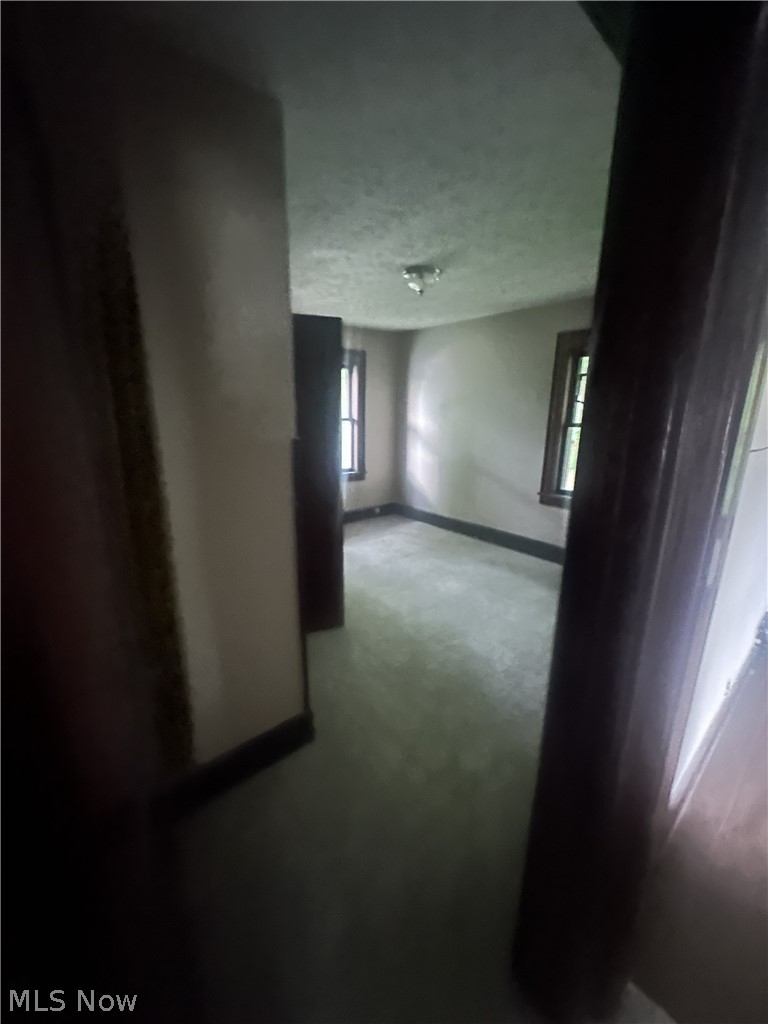 1043 S Webb Avenue Property Photo 21