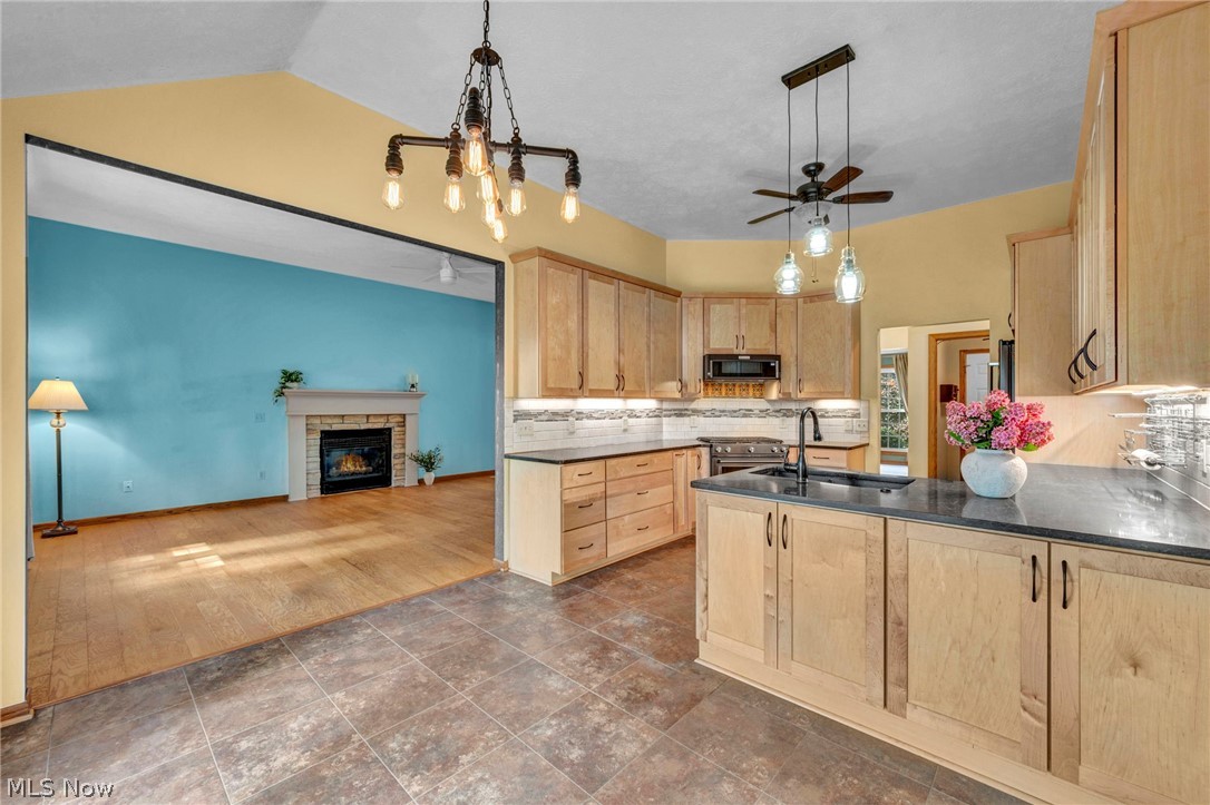 4773 Gateway Drive Property Photo 18
