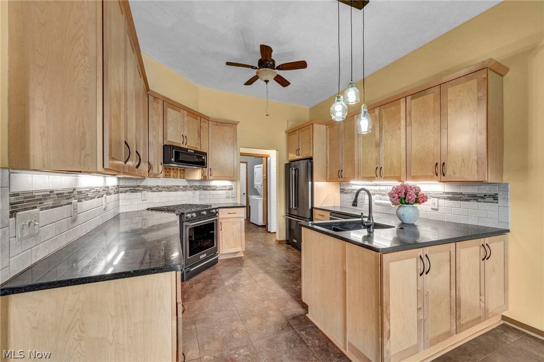 4773 Gateway Drive Property Photo 19