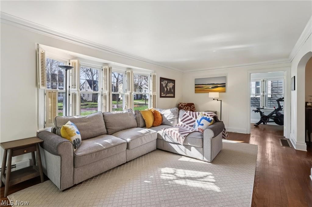 141 Melbourne Avenue Property Photo 4