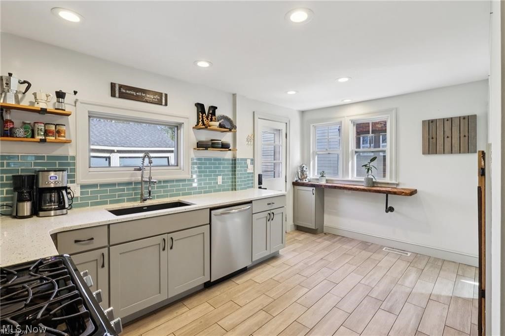 141 Melbourne Avenue Property Photo 13