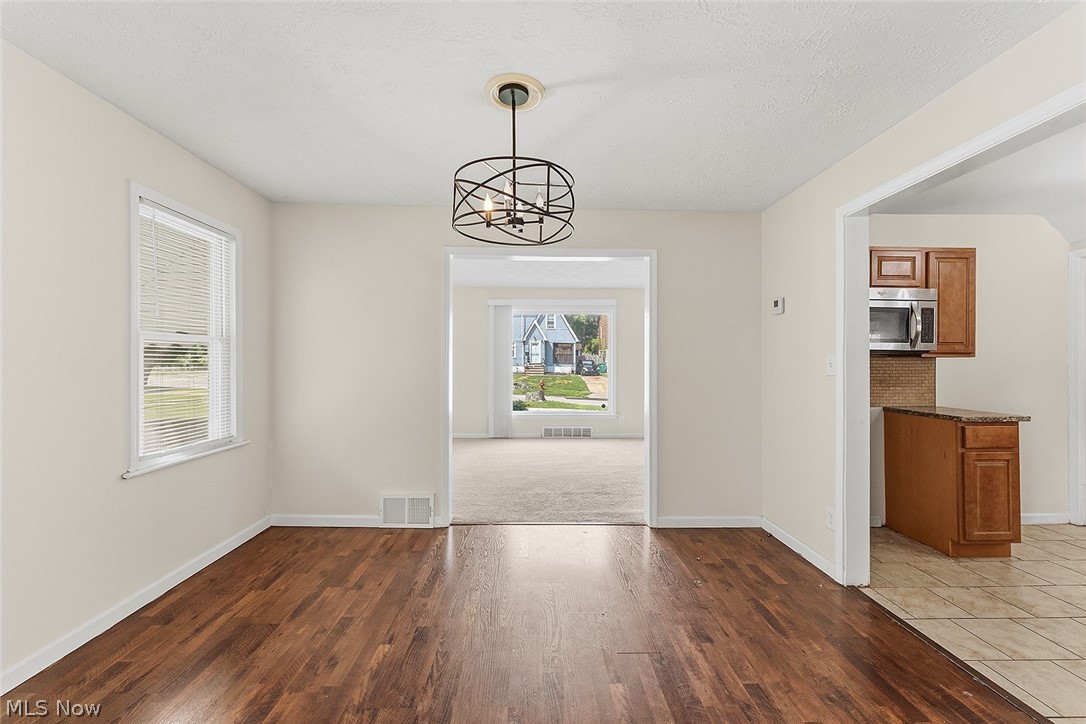 19316 Milan Drive Property Photo 7