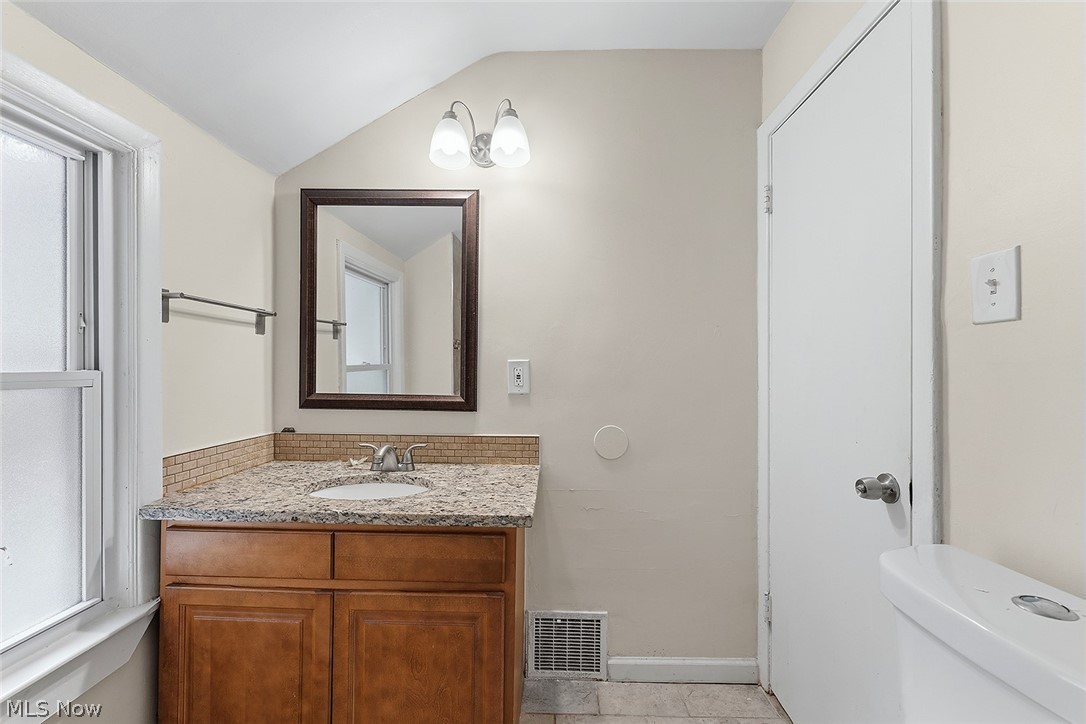 19316 Milan Drive Property Photo 15