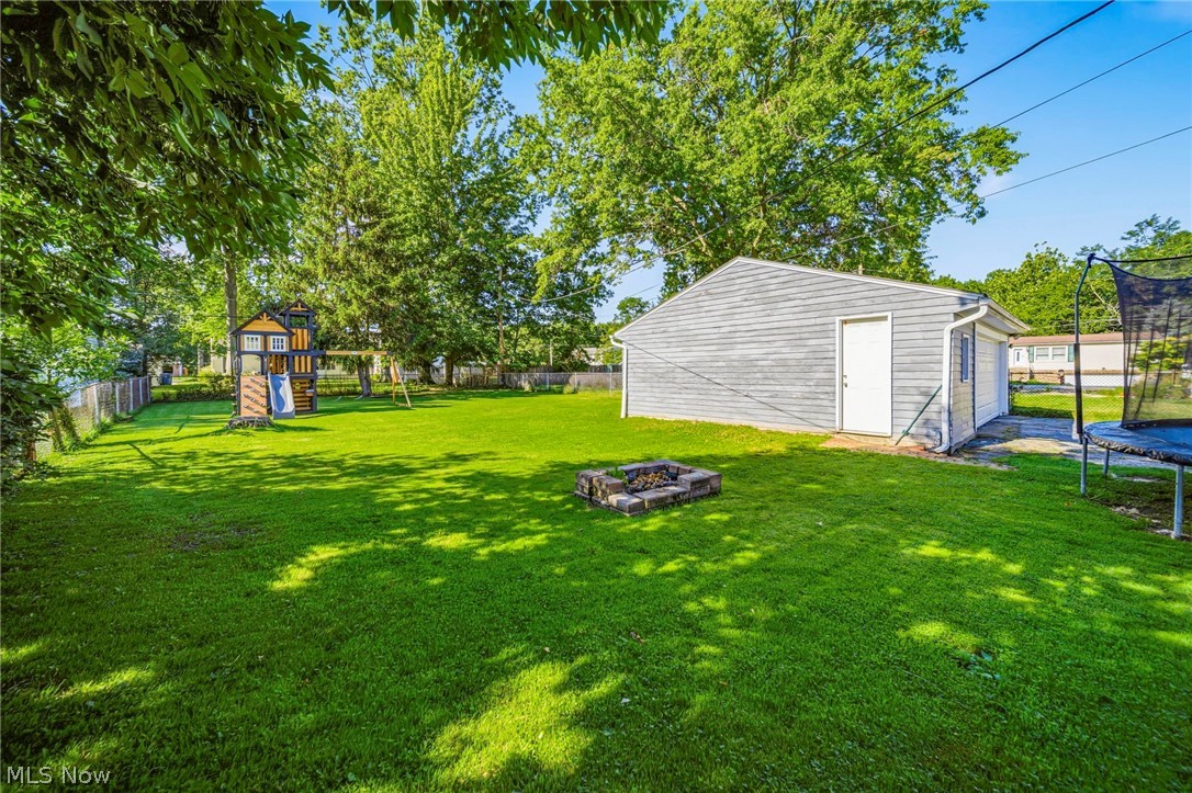 38102 Parkway Boulevard Property Photo 30