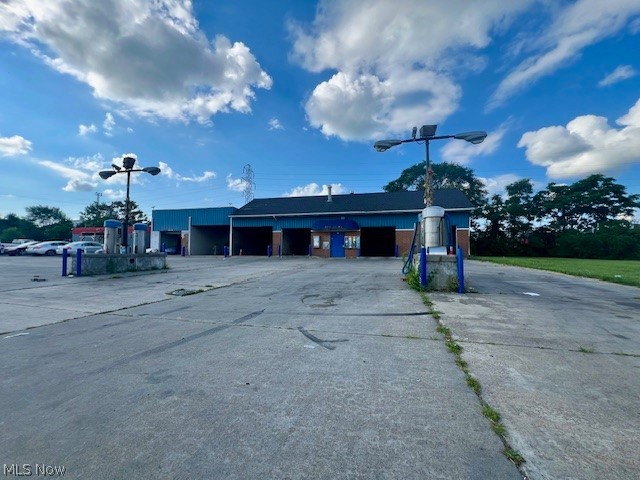 1869 E 28th Street Property Photo 1