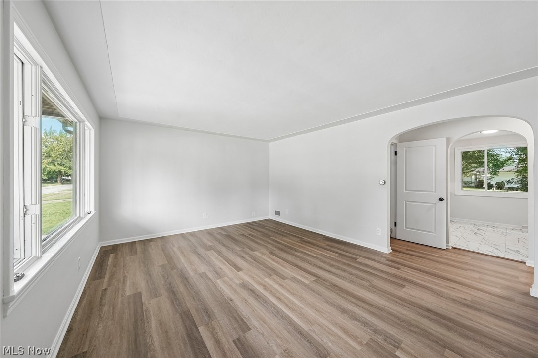 1155 Bell Court Property Photo 2