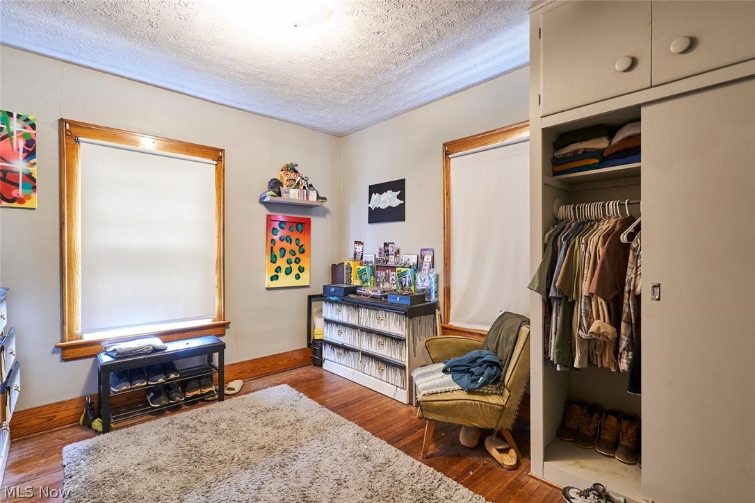 446 E Voris Street Property Photo 16