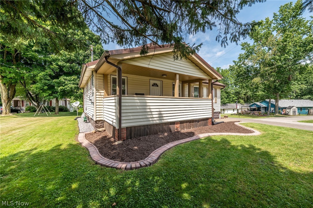 3804 Eigen Street Property Photo 2