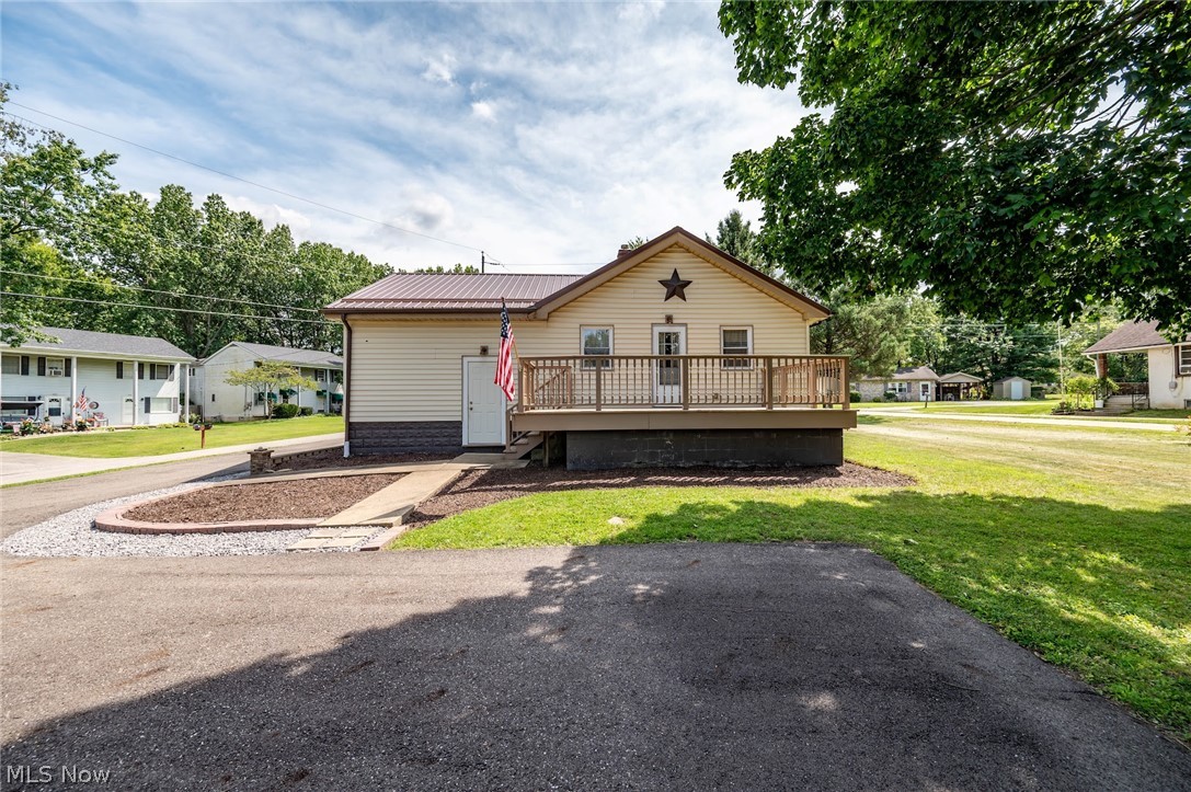 3804 Eigen Street Property Photo 5