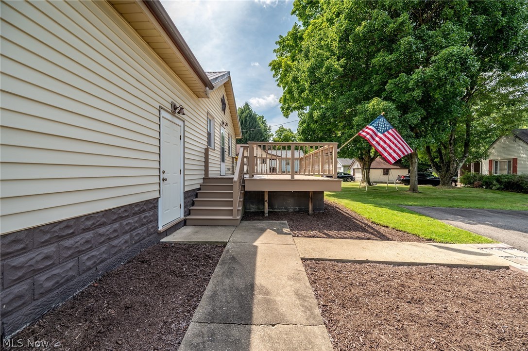 3804 Eigen Street Property Photo 8