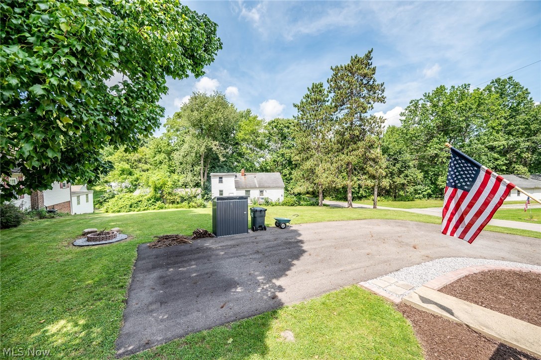 3804 Eigen Street Property Photo 12