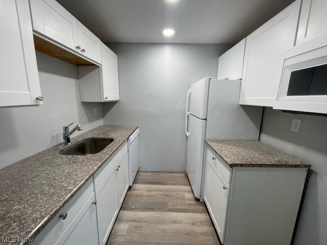 1935 Brookside Drive 107 Property Photo 3