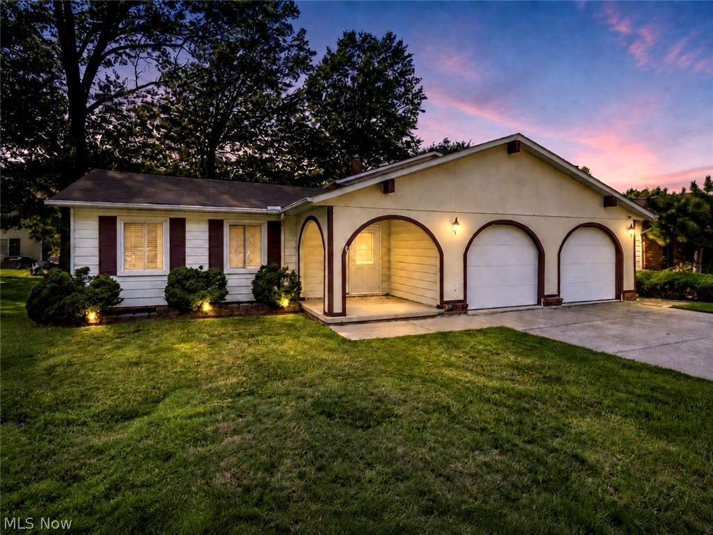 23694 Samuel Drive Property Photo 2