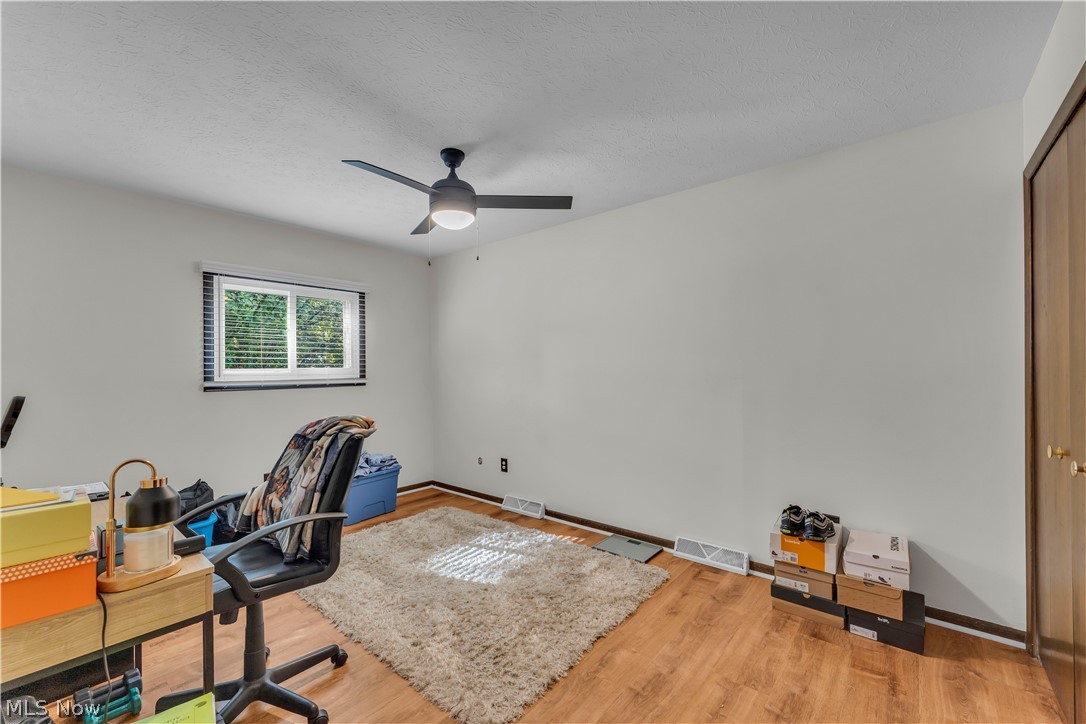 23694 Samuel Drive Property Photo 32