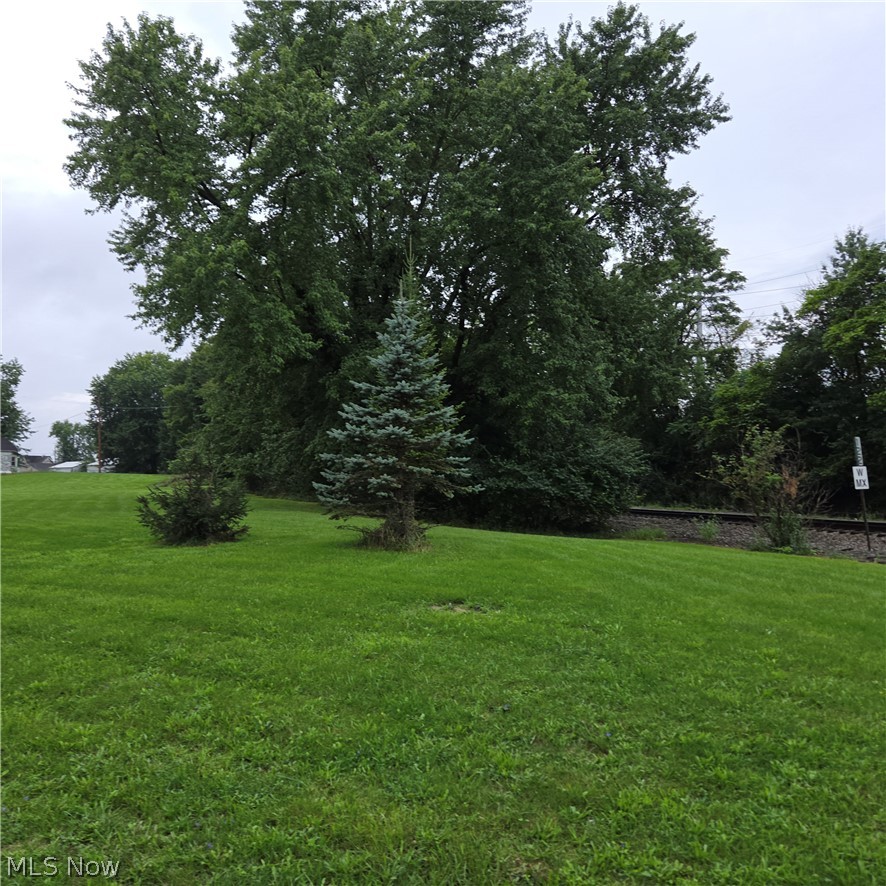 357 N 6th Street Property Photo 4