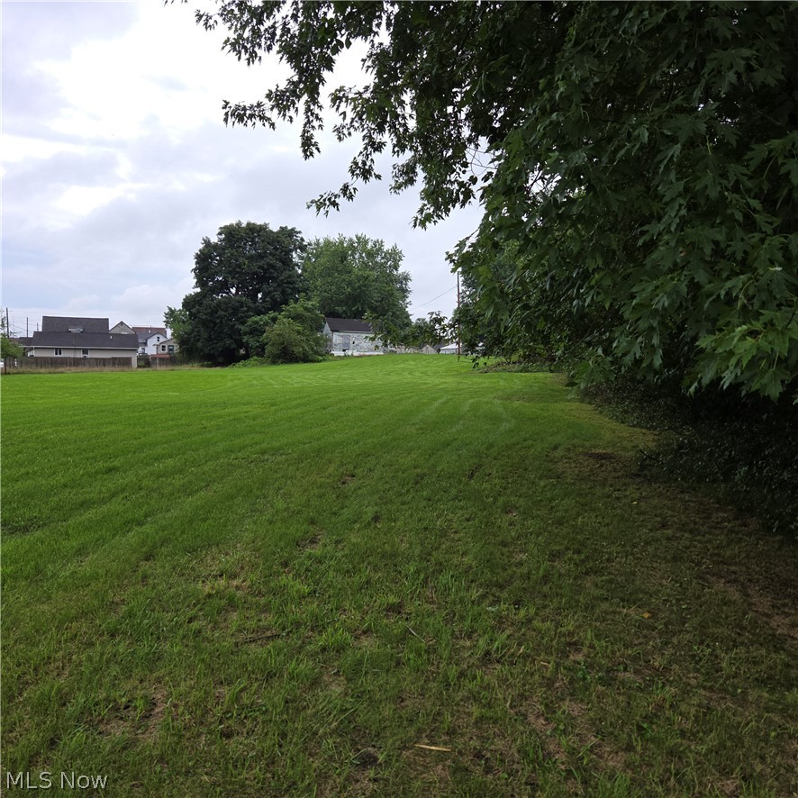 357 N 6th Street Property Photo 6