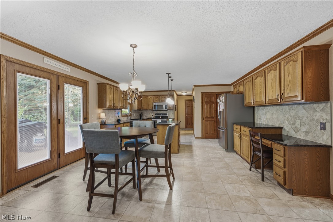 6224 Sandy Ridge Circle Nw Property Photo 16
