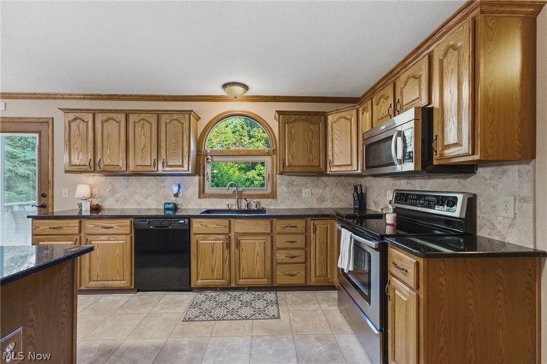 6224 Sandy Ridge Circle Nw Property Photo 21