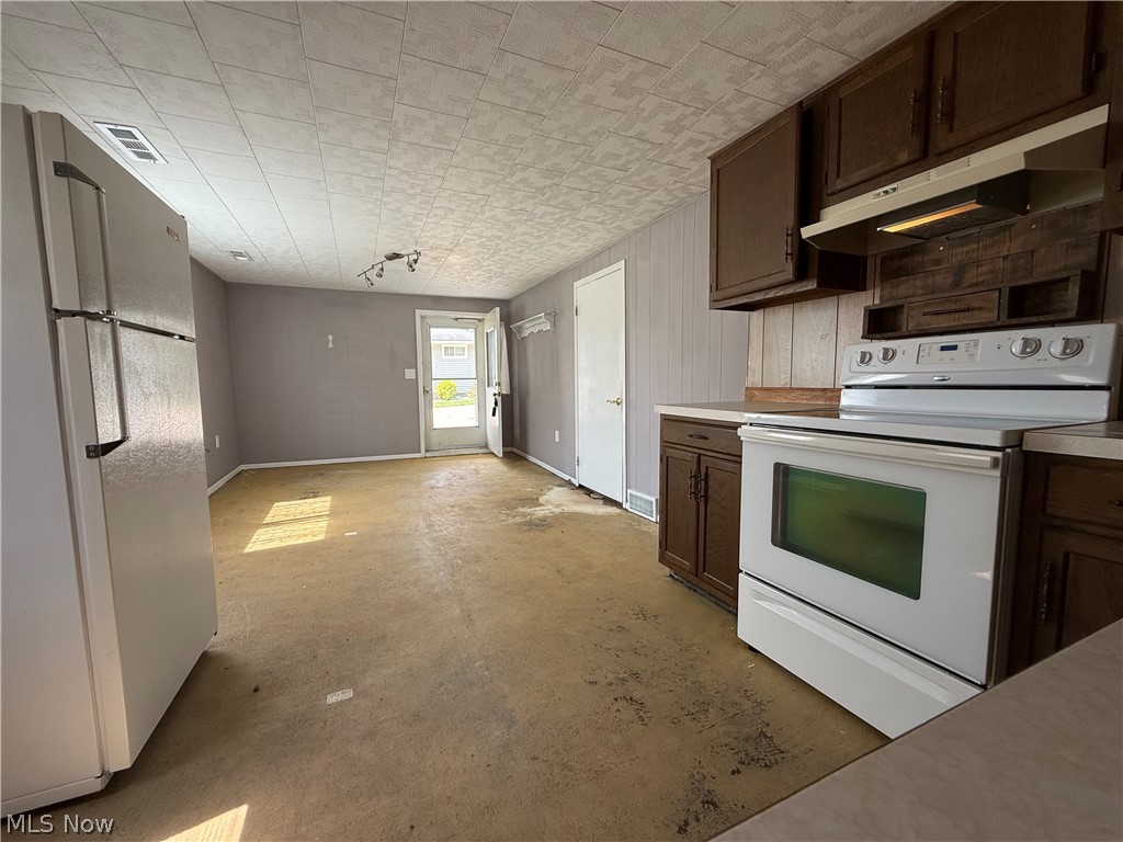 1719 Cambridge Road Property Photo 17